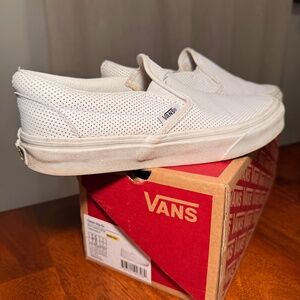 Vans Classic Slip-On Perf Leather White Sneakers Women’s 7 w Box